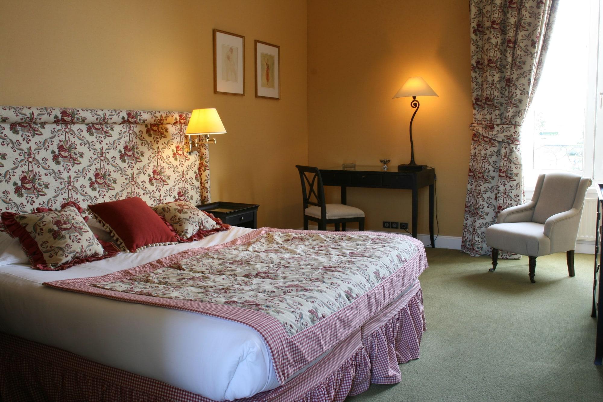 Grand Hotel "Chateau De Sully" - Piscine & Spa -Teritoria Sully  Esterno foto