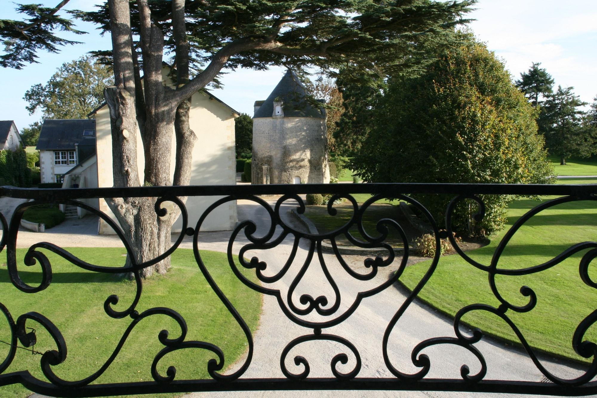 Grand Hotel "Chateau De Sully" - Piscine & Spa -Teritoria Sully  Esterno foto