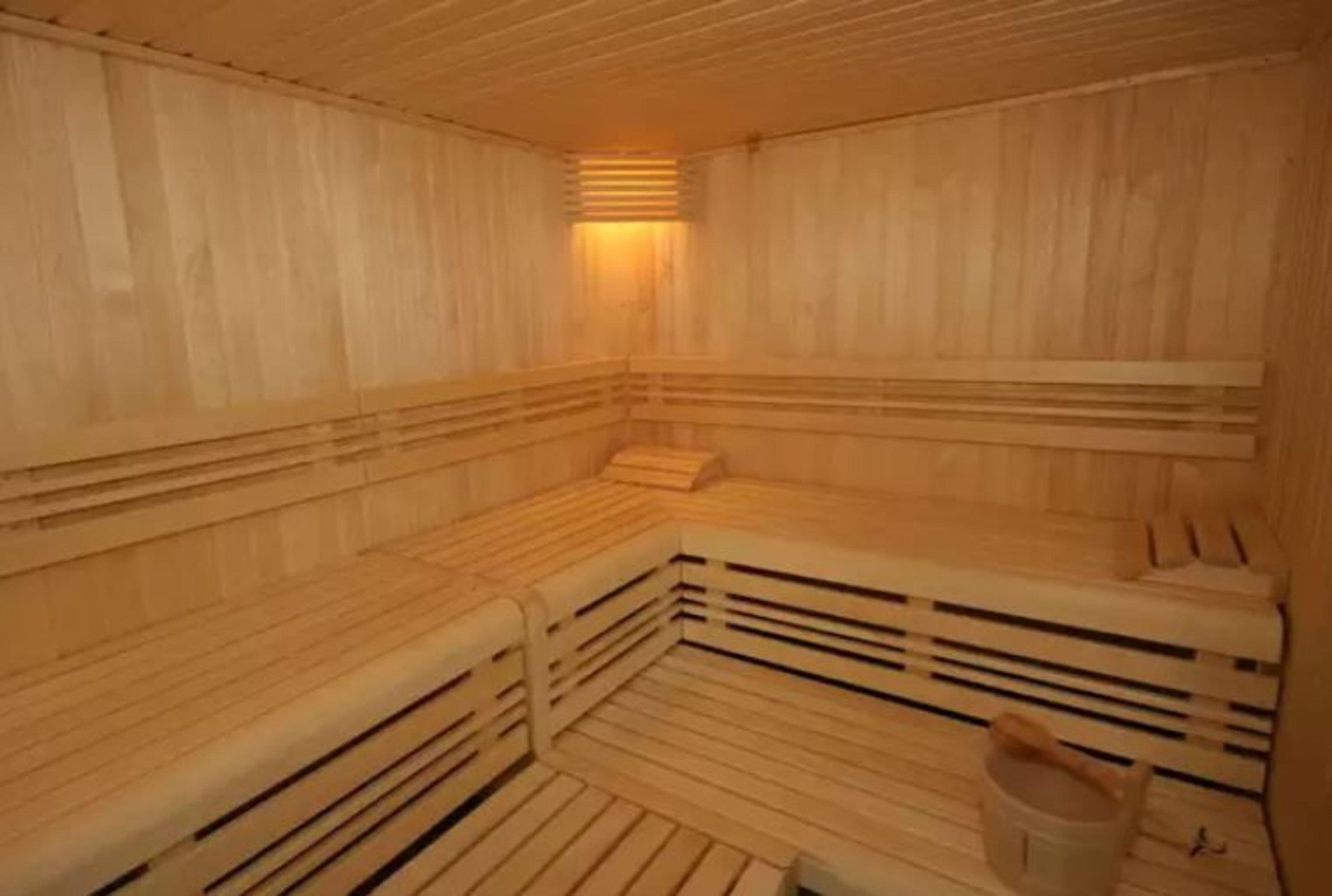 Grand Hotel "Chateau De Sully" - Piscine & Spa -Teritoria Sully  Esterno foto