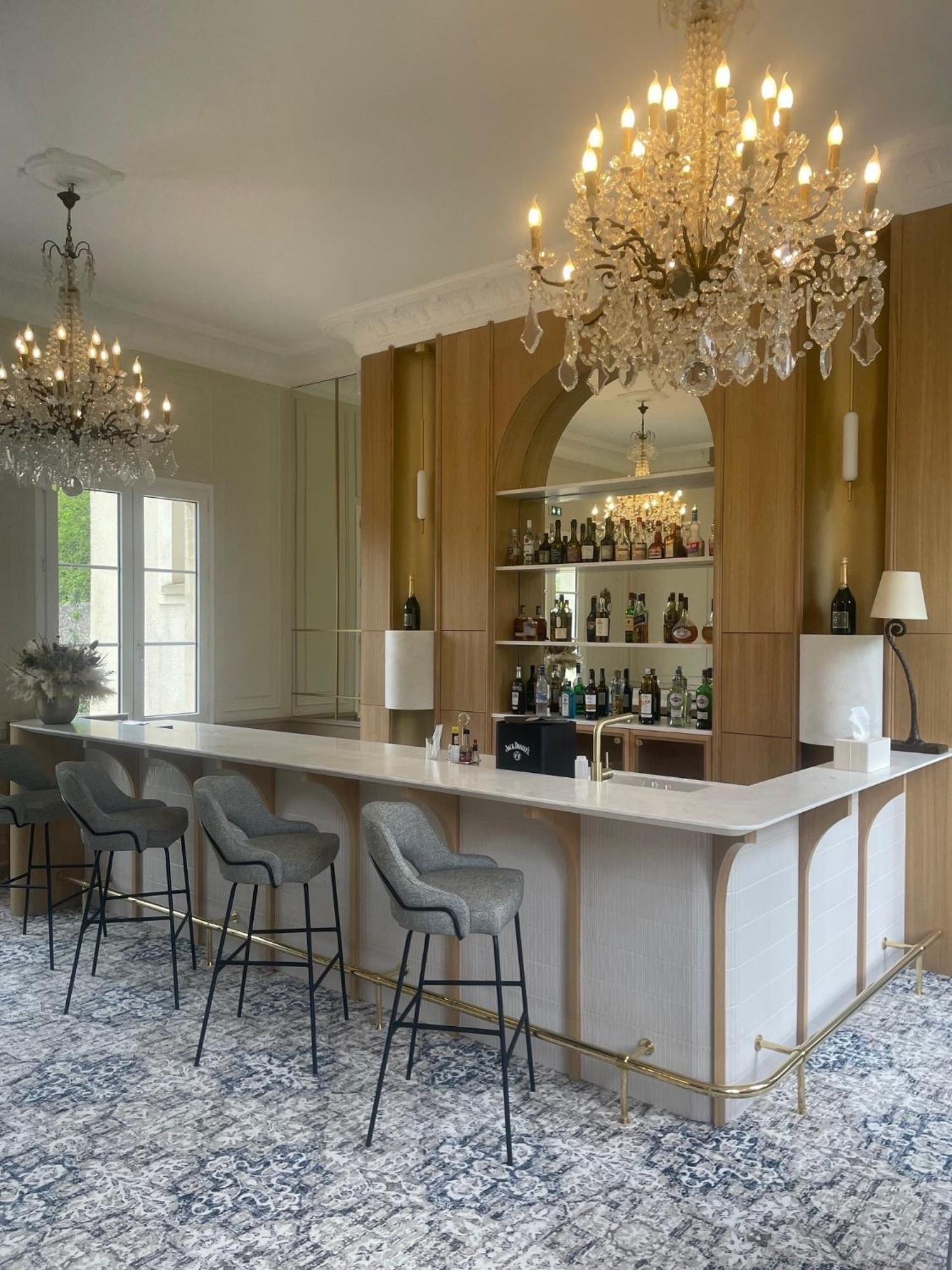Grand Hotel "Chateau De Sully" - Piscine & Spa -Teritoria Sully  Esterno foto
