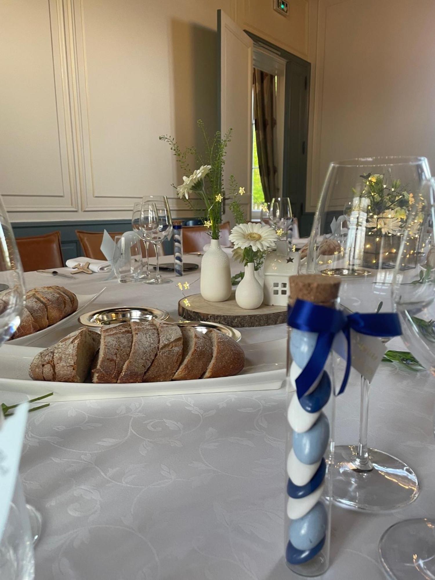 Grand Hotel "Chateau De Sully" - Piscine & Spa -Teritoria Sully  Esterno foto
