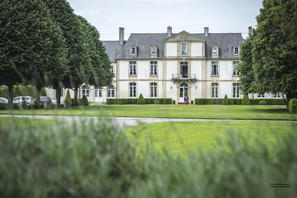 Grand Hotel "Chateau De Sully" - Piscine & Spa -Teritoria Sully  Esterno foto